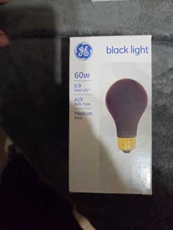 50 black light bulbs