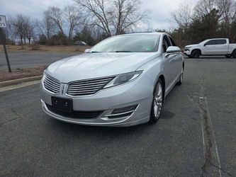 2014 Lincoln MKZ