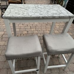 Breakfast Nook Table And Chairs