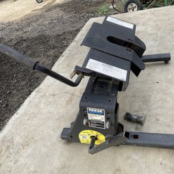 Reese 16,000 Lb 5th Wheel Hitch