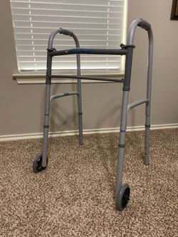 Aluminum Gray Walker with Wheels