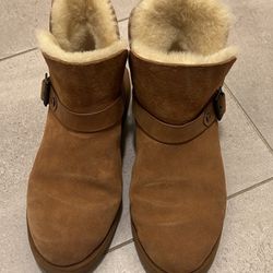 Women’s UGG Boots 