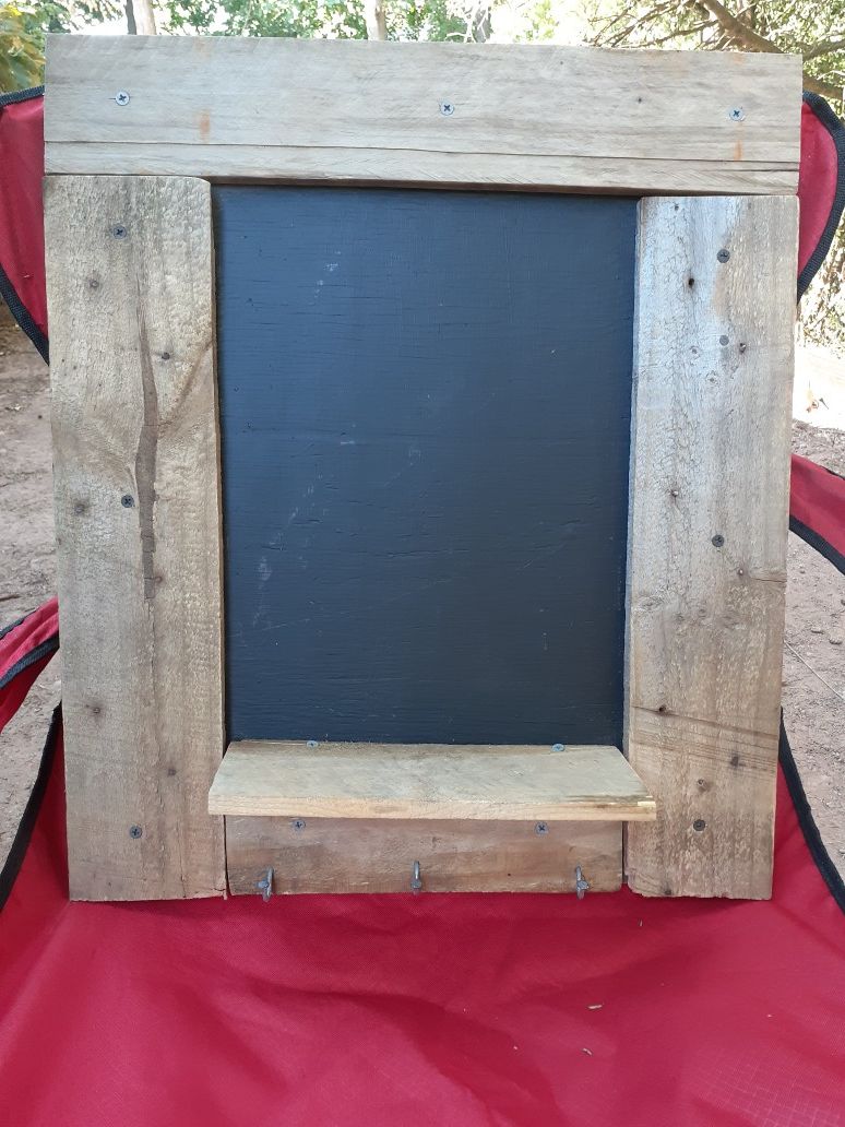 Homemade chalk board key rack