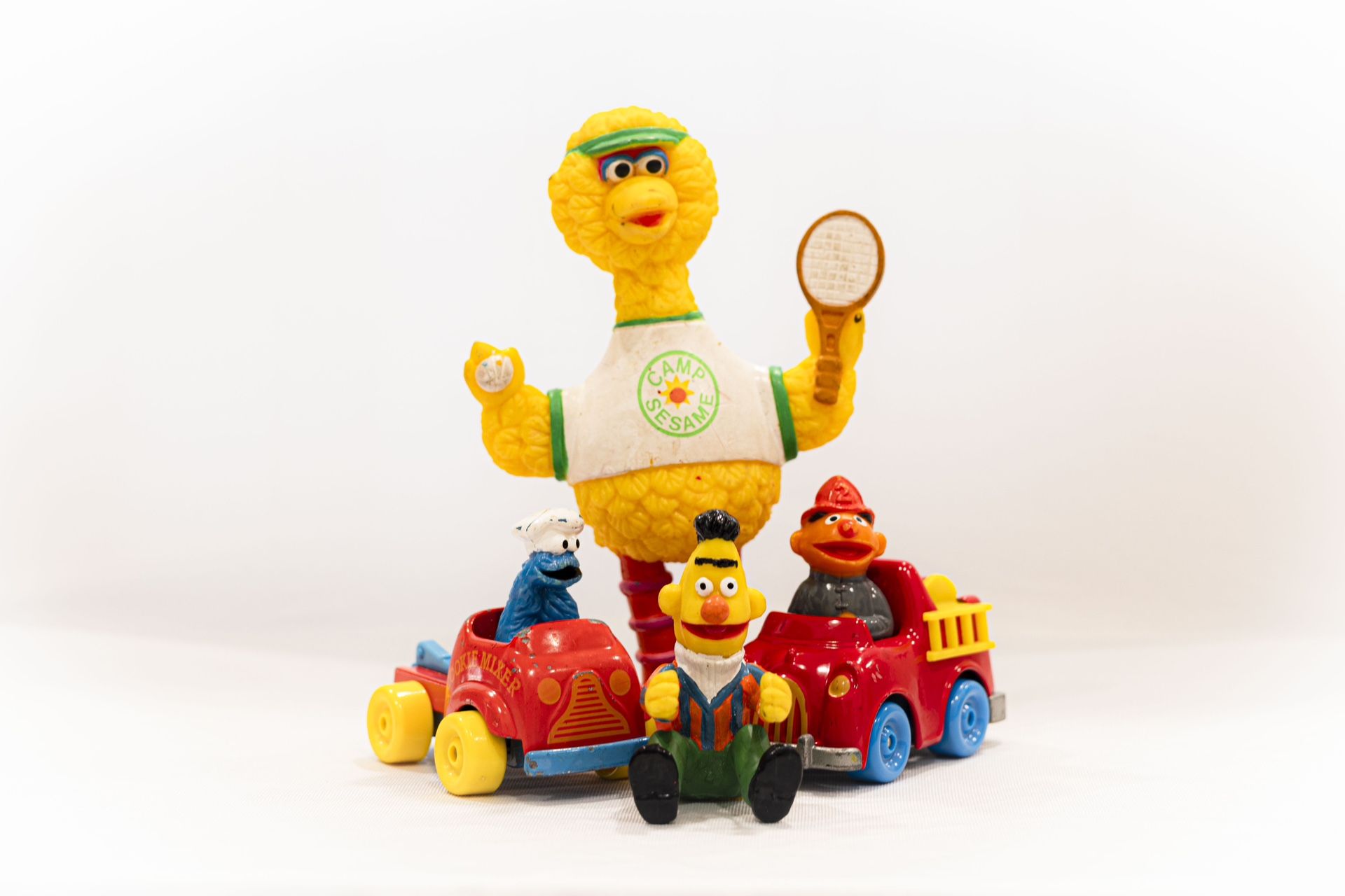 Vintage Sesame Street Muppet Collectibles - 1981 Die-Cast Action Figure Lot!