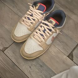 NIKE DUNK LOW'S "sketch and exploration"