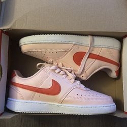 Women’s Nike court vision lows