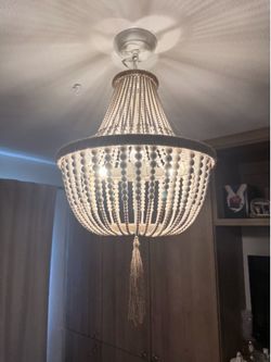 Beaded ceiling lamp/chandelier