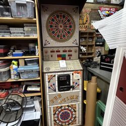 Pub Time Dart Board Vintage 
