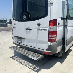 2011 Mercedes-Benz Sprinter