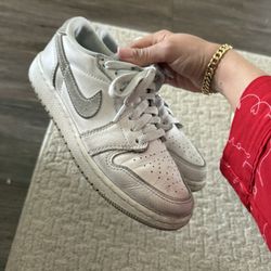 Jordan 1 OG Low Neutral Grey