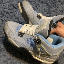 Unc Jordan 4s Sz10