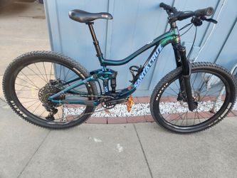 Bicicleta Para montan̈as en muy buenas condiciones rodada  27,5