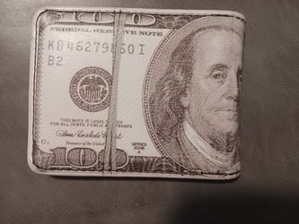 $100 Wallet