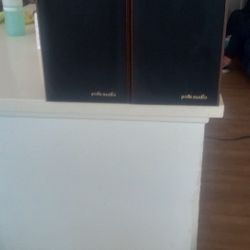 Vintage Pair Of Polk Audio M4.5 Monitor Series Bookshelf Woodgrain Speakers For Sale.