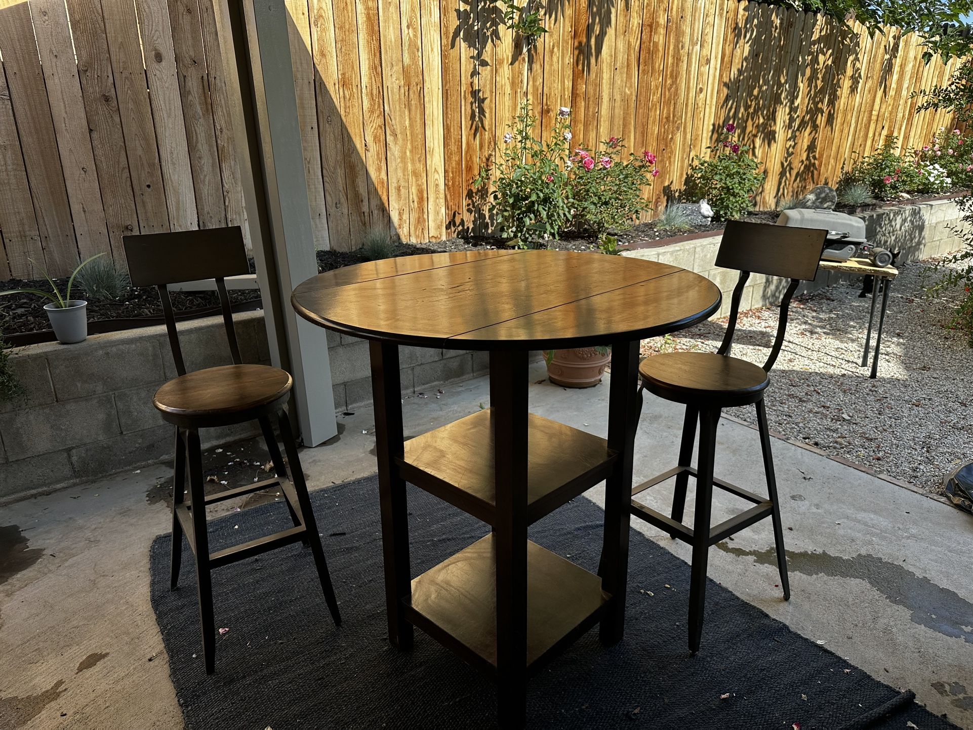 Bistro Table with 2 Chairs