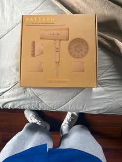 PATTERN HAIR DRYER