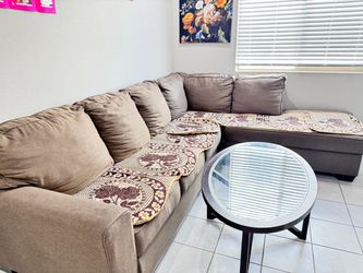 Fabric Sectional Sofa with Chaise