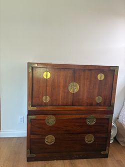 Antique 2-piece furniture. It’s 42” x 20” x 48” .Pick up in Santa Monica.