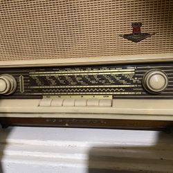Nordmende Elektra Tube Radio 