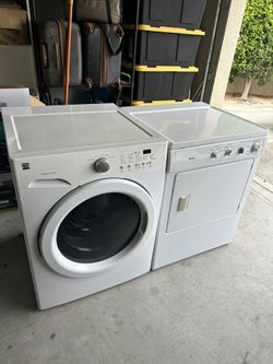 Kenmore Washer& Gas Dryer Set
