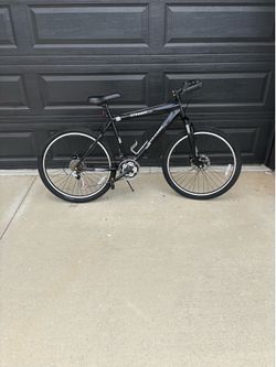 Men’s 24 mtn bike, front and rear disc brakes