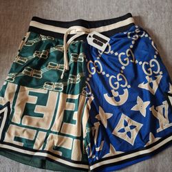 MARKET PLACE: " SECRET CLUB " 