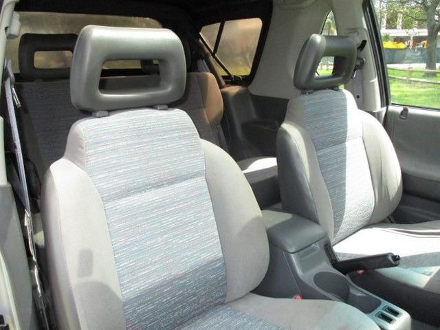 1999 Isuzu Amigo
