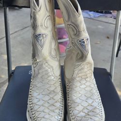 White Diamond Boots 