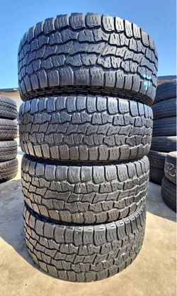 275/65/18 Vendo set de Tires 80% de vida