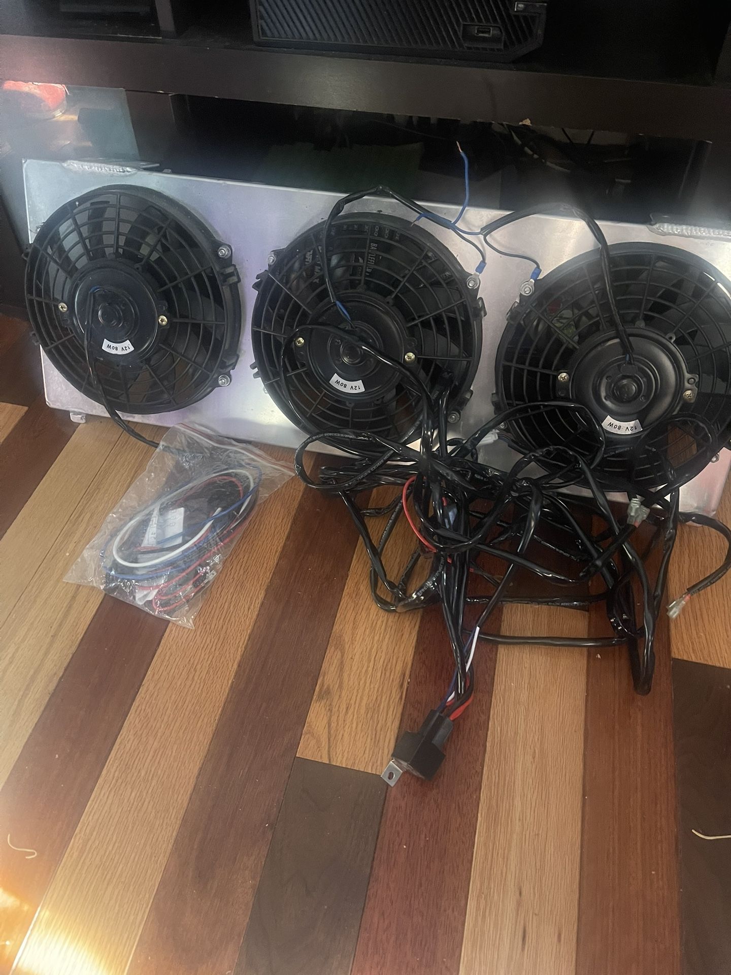 Full Aluminum Shroud with 3x9" Fans for Jeep Cherokee XJ Comanche 1(contact info removed) 2000 2000 2.8L 4.0L. With custom wire Harness