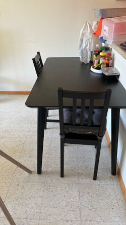 Dinning table