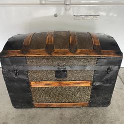 Antique Chest / Trunk (Please Read Description)