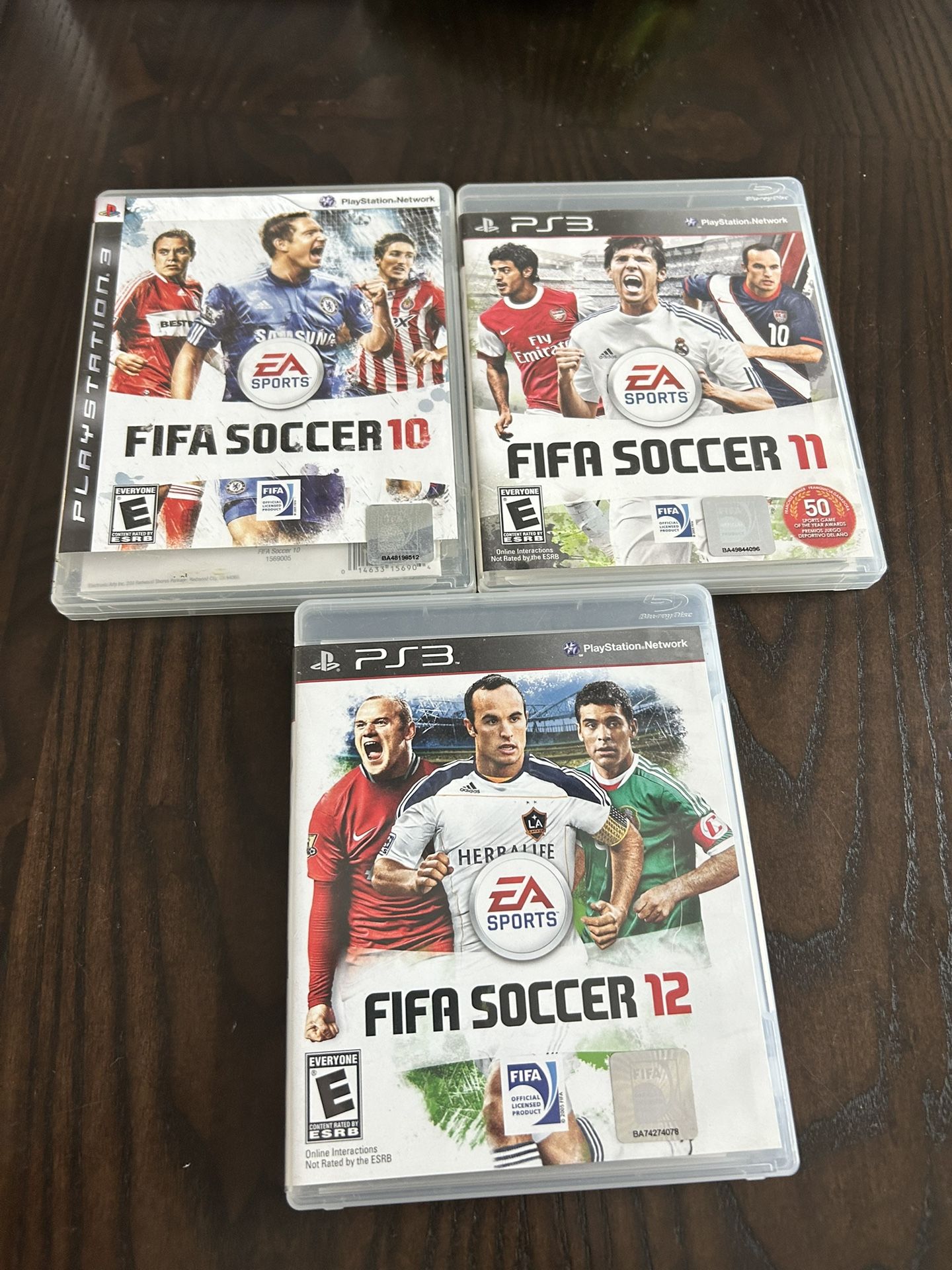 Wii FIFA Soccer 10 , FIFA 11 and FIFA 12 Lot of 3