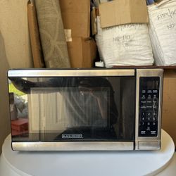 Black+ Decker Microwave