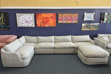 Fabric Sectional Sofa with Ottoman，$950