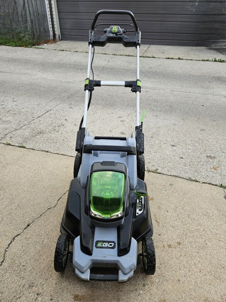 EGO 56 V Lithium- Lon