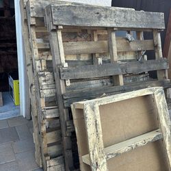 Free Wood Pallets