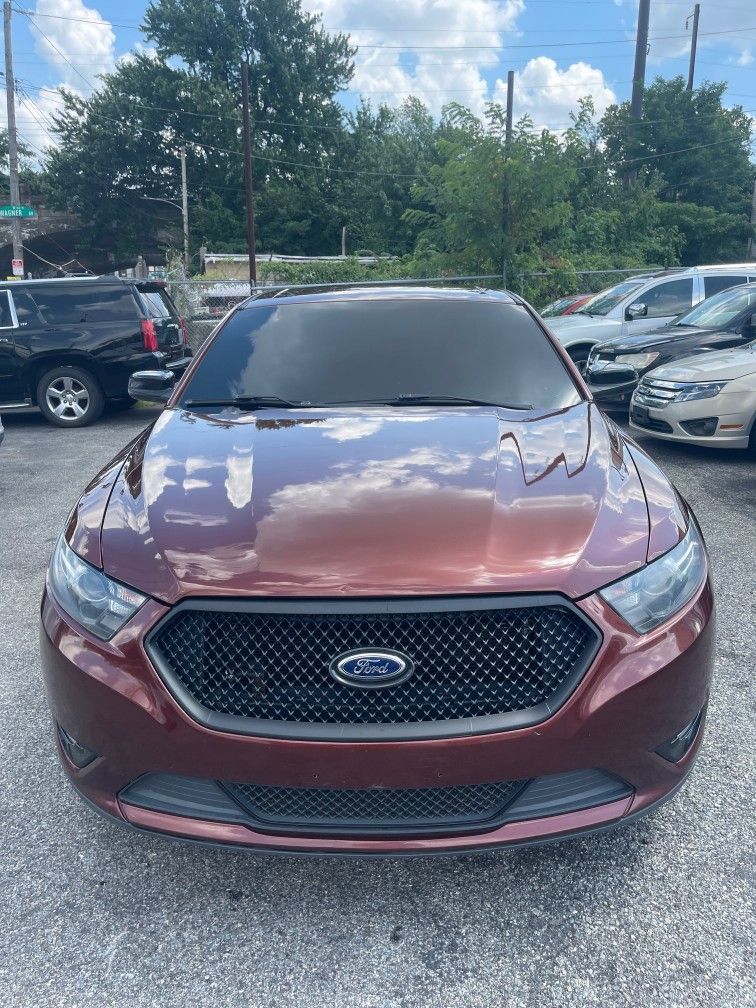 2015 Ford Taurus