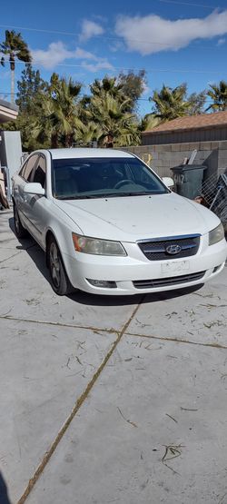 2008 Sonata 4 door