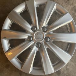 Toyota Hubcap