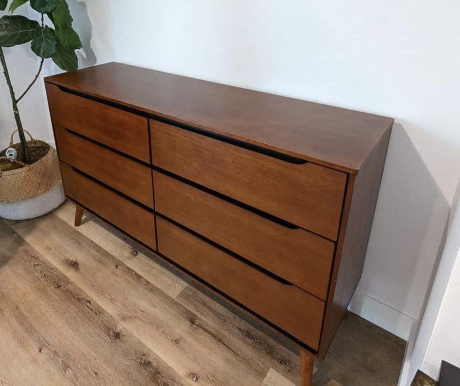 New Mid Century Modern Dresser!Free Delivery 🚚! Financing Available!