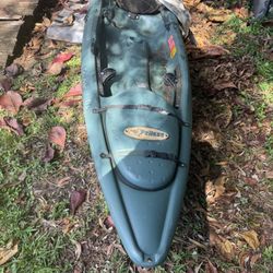 Pelican Castaway 116 Kayak