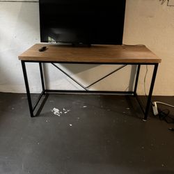 Free Large Desk 