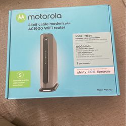 Motorola 24x8 MG7700 Modem Router Internet Xfinity 