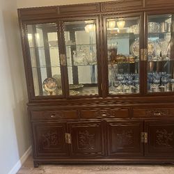 Oriental hutch