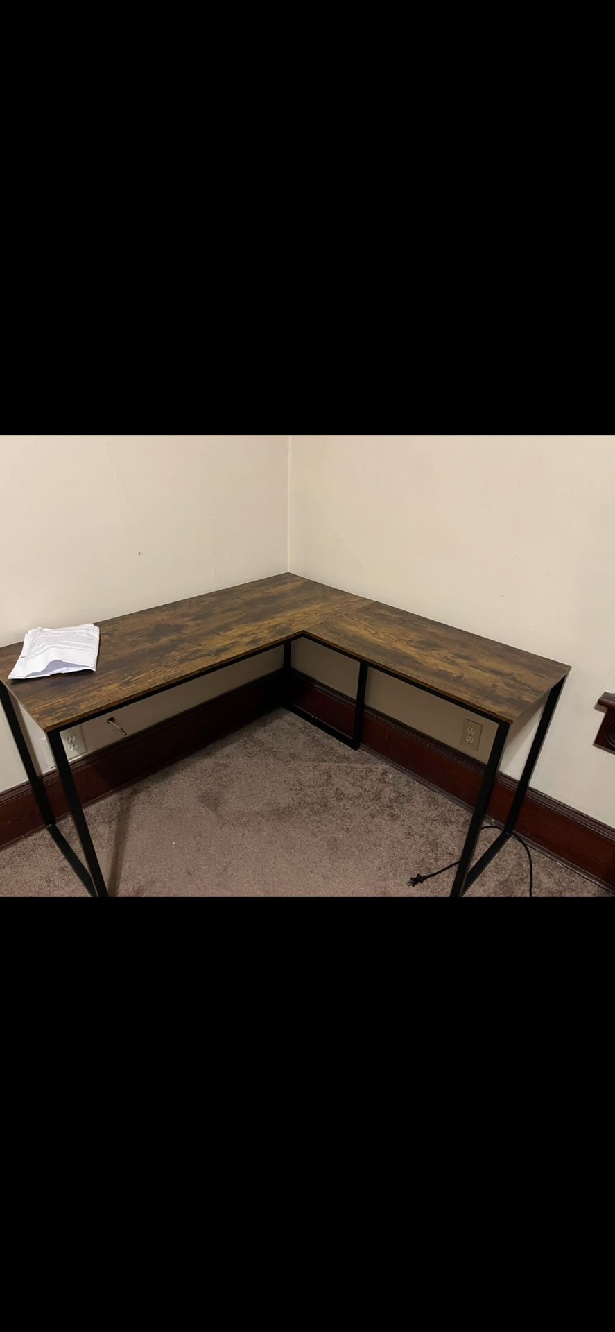 Corner Desk