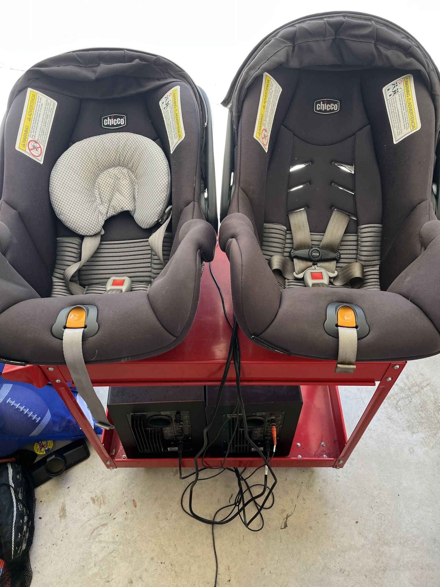 Chicco (KeyFit30) Car Seat 