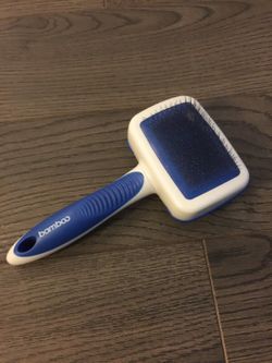 Bamboo Pet brush