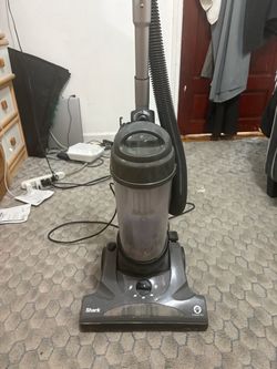 Shark vacuum