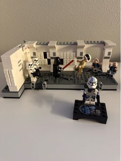 Star Wars Lego “Boarding the Tantive IV”